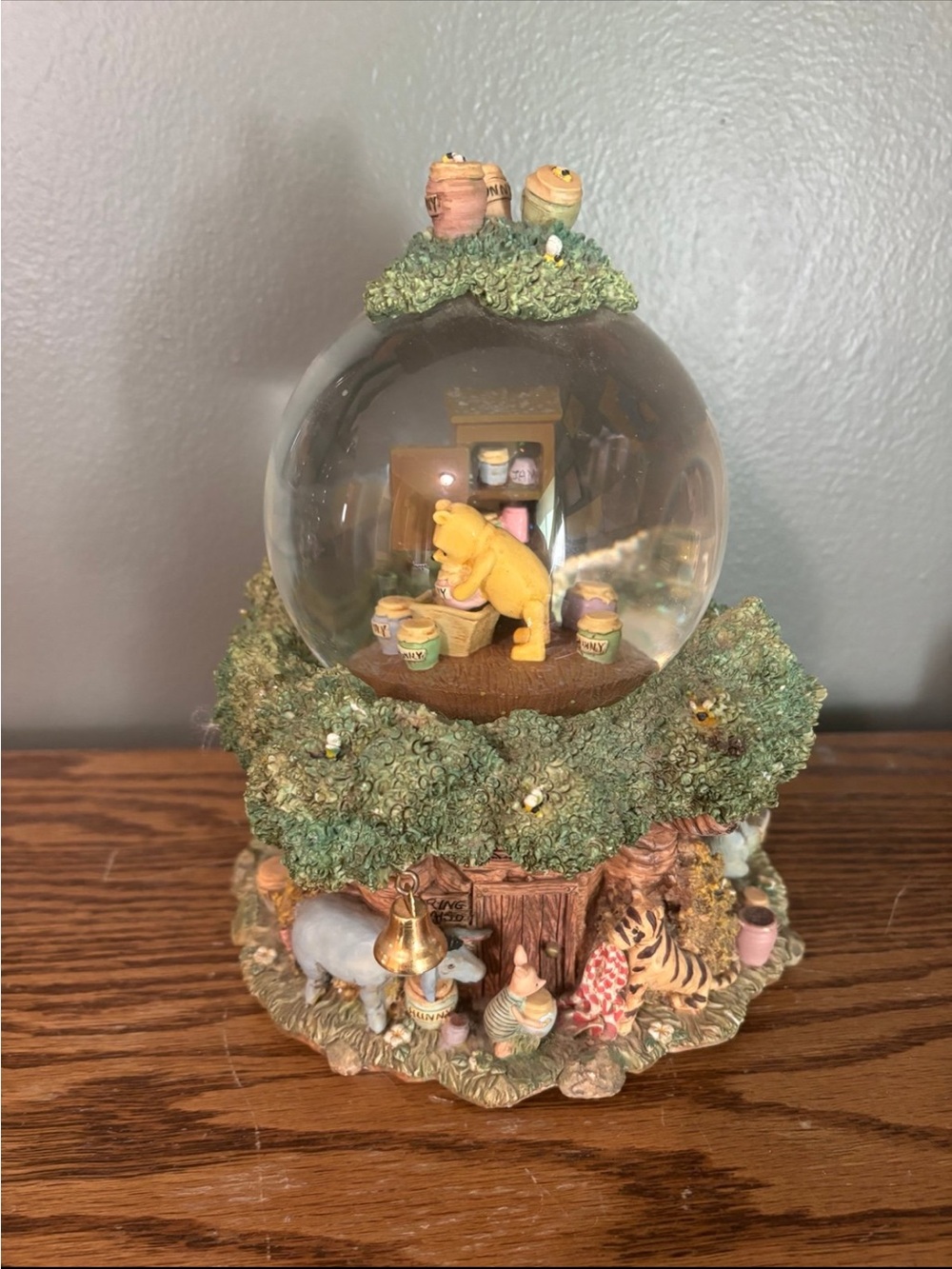 Winnie the Pooh Honey Tree Snow Globe - Yellow & Green